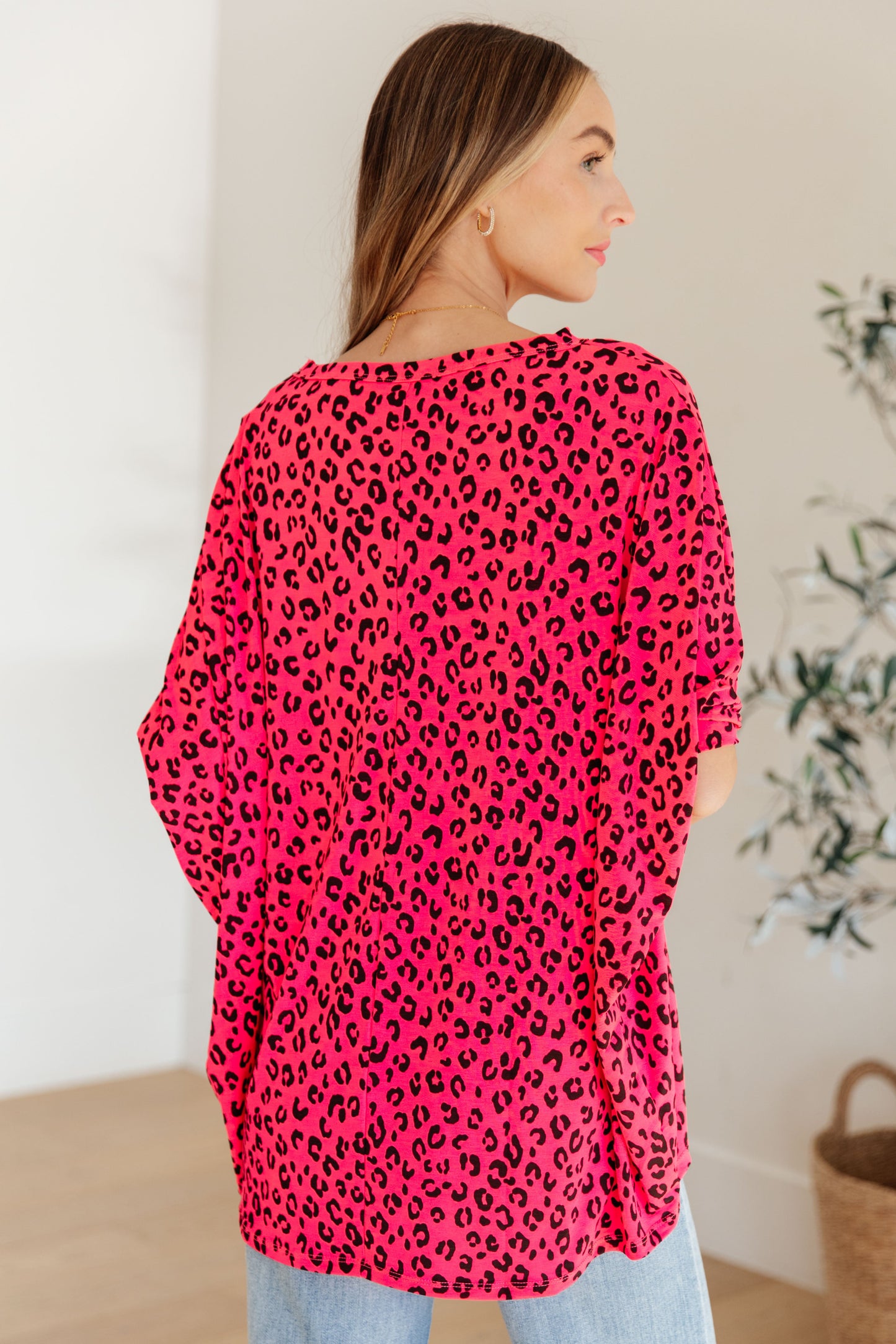 Essential Blouse in Hot Pink Leopard