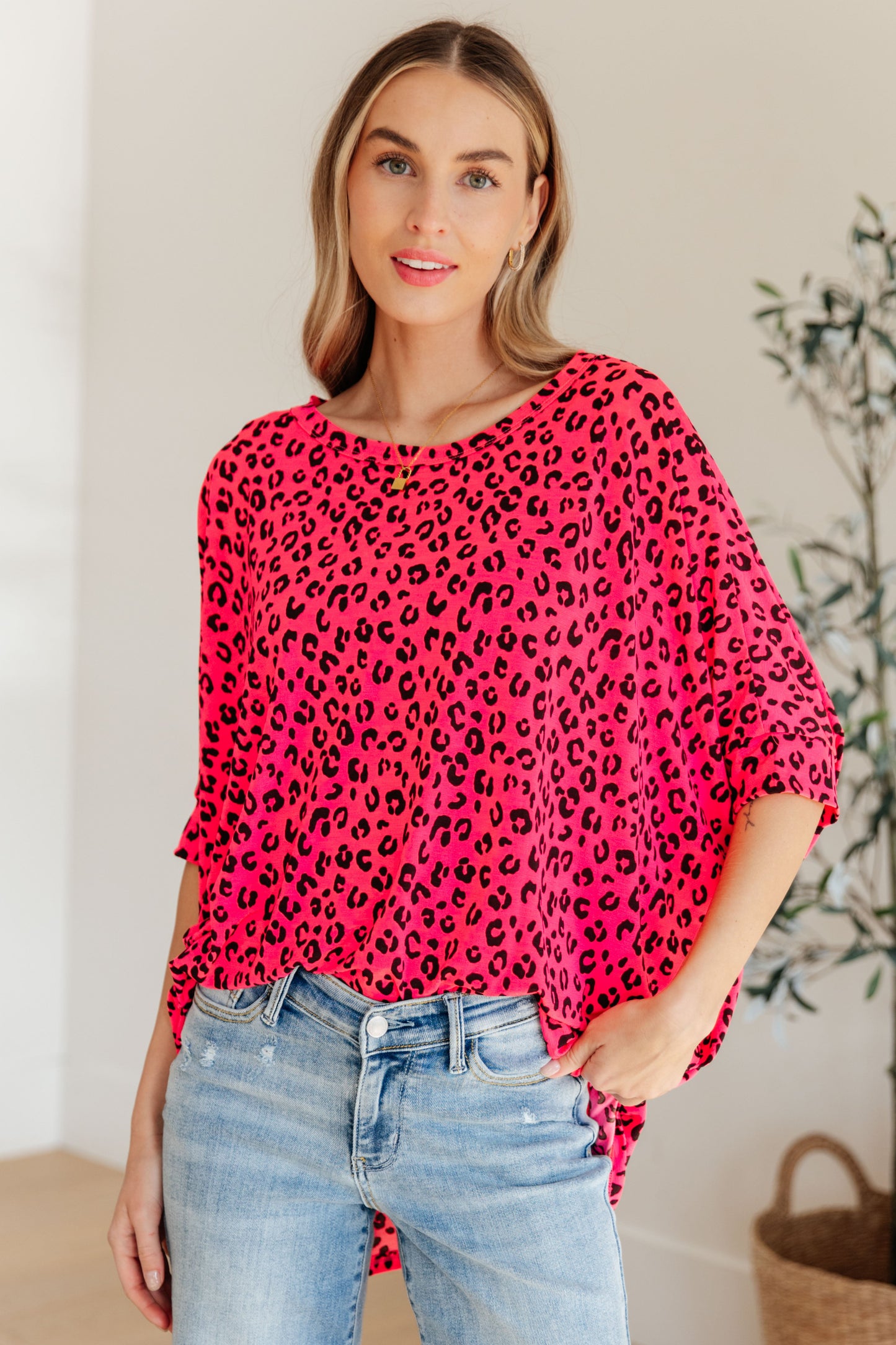 Essential Blouse in Hot Pink Leopard